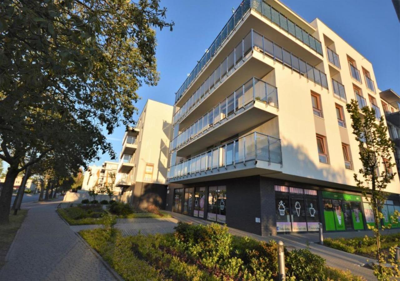 Color Apartments Apartament Black & White Kołobrzeg Exterior foto