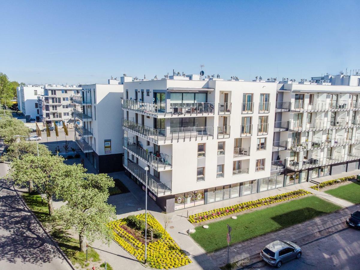 Color Apartments Apartament Black & White Kołobrzeg Exterior foto